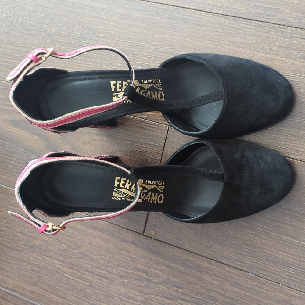 Salvatore Ferragamo Black/Pink Suede And Leather Fergie T-Strap Pumps - Picture 6 of 13